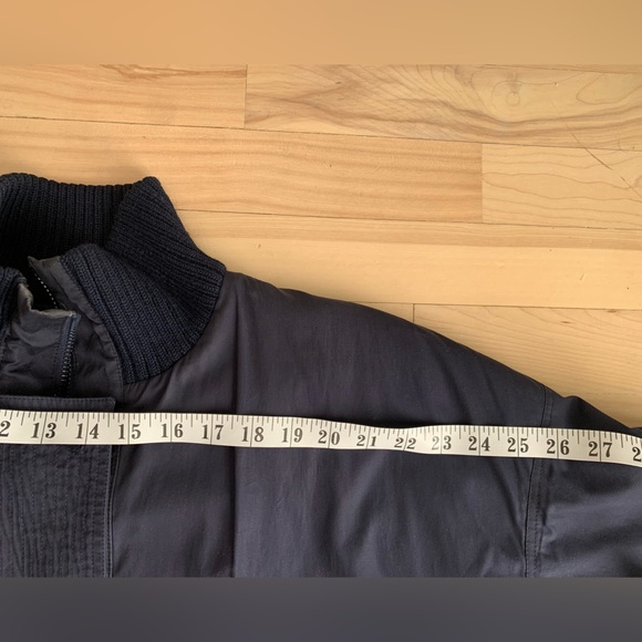 VINTAGE - Fur lining, Navy Blue Trench Coat - Picture 5 of 16